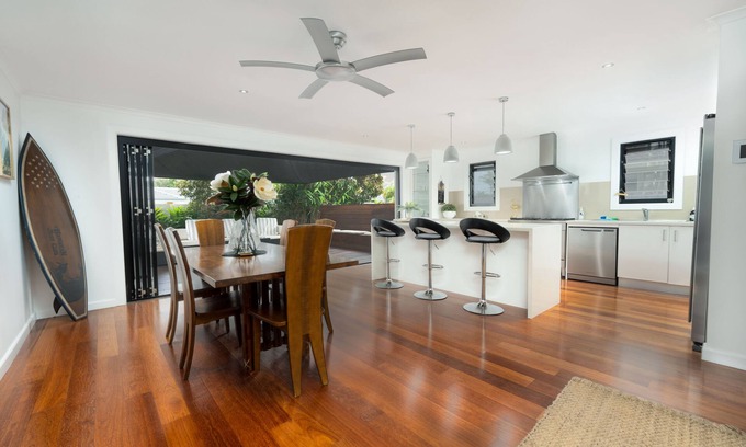 Burleigh Waters Casa | Se aceptan mascotas Burleigh Beach Pad