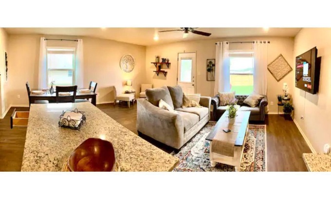 Copperas Cove Casa | Pets, Fire-pit, Grill, Fort Hood TDY/PCS