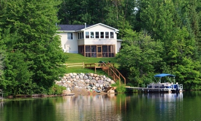 Bigfork Cabina | Pets Welcome/kayaks/Stand-up Boards / Nearby Resort Amenities w/water trampoline