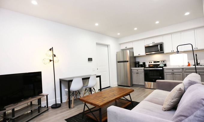 Petworth Cama Y Desayuno | Brand-New Build | Luxury Living | NW DC