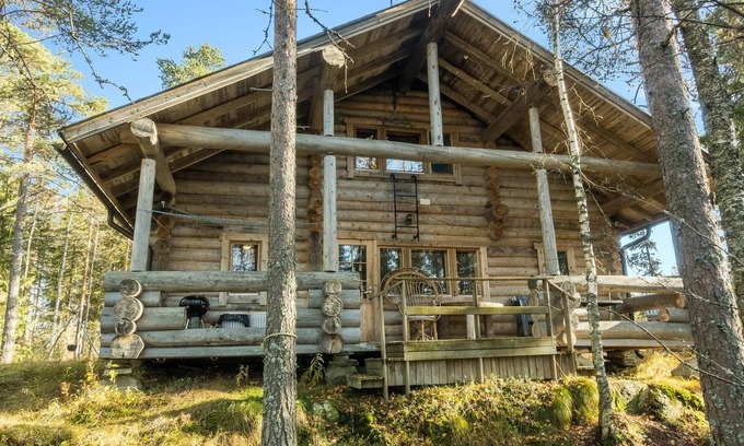 Ranua Cabina | Peurakangasranta 4 * luxury logcabin in Ranua, lakeside in the forest with AC