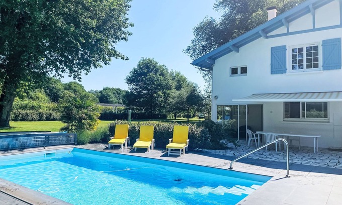 Saint-Geours-de-Maremne Casa | Peydecoum by Interhome