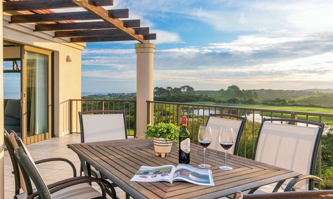 Knysna Casa | Pezula Lake House