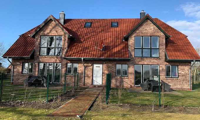 Vollerwiek Apartamento | Pfahlbau, Ferienwohnung für 4 Personen - Erwachsene oder Kinder - in DE FEERJENHUSEN am Haubarg von Vollerwiek, Fertigstellung April 2020