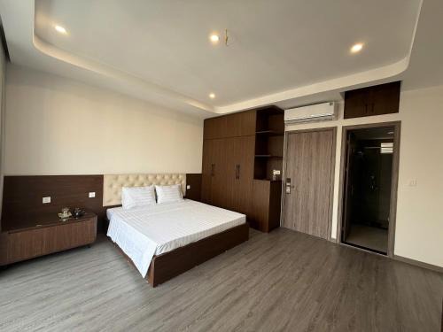 Van Giang Casa | Phố Biển Homestay & Apartment