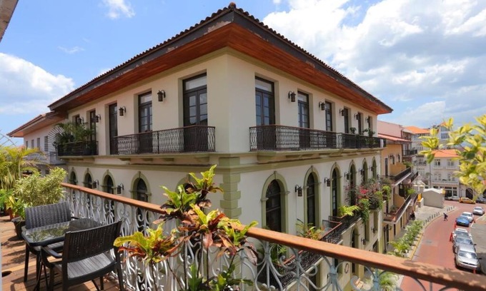 Casco Viejo Apartamento | Ph Jerónimo - Lindo Apartamento de 1Hab con balcón y vista a la ciudad