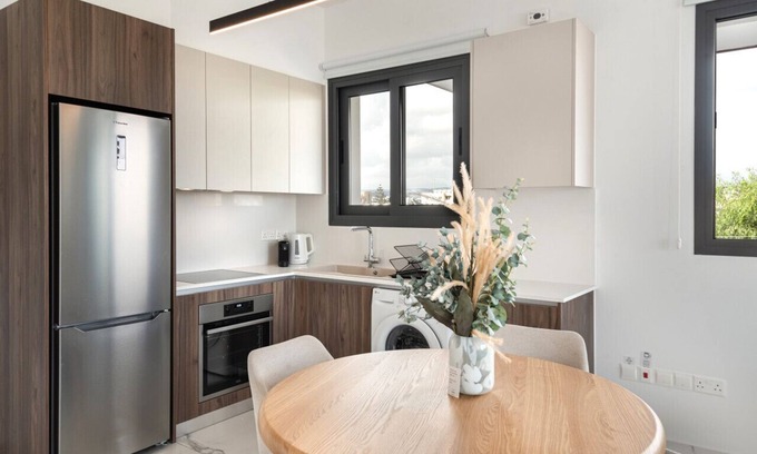 Kato Polemidia Apartamento | Phaedrus Living: Limassol Opalia Residences Beryl