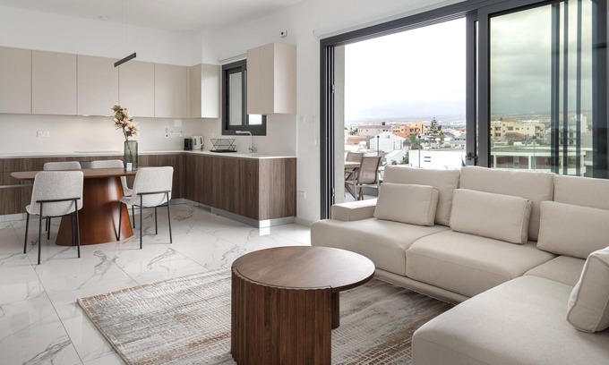 Kato Polemidia Apartamento | Phaedrus Living: Limassol Opalia Residences Crystal
