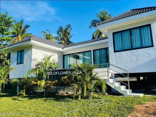 Wok Tum Apartamento | Phangan chai 3 Bedroom private Villa with pool-stunning view point