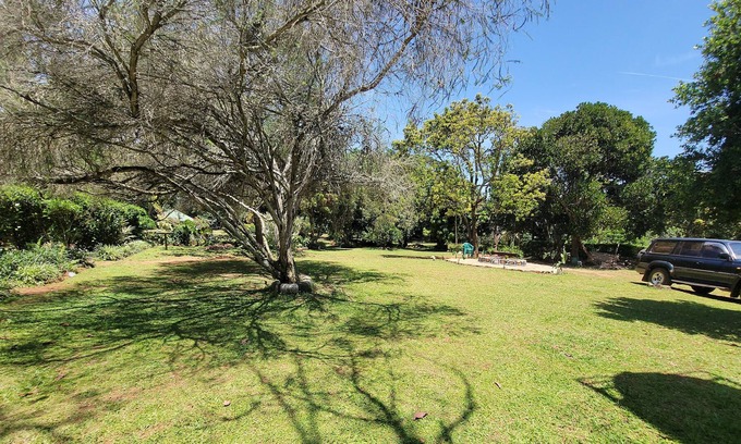 Kalangala Hotel | Philo Leisure Gardens
