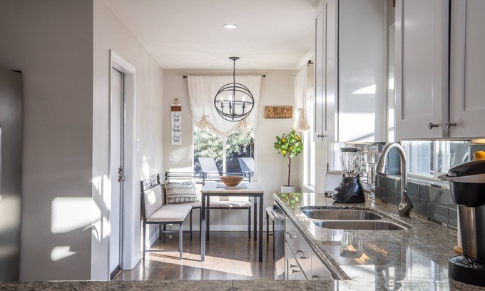 Arcadia Lite Casa | Phoenix Arcadia Turney 4 Bedroom Home by RedAwning
