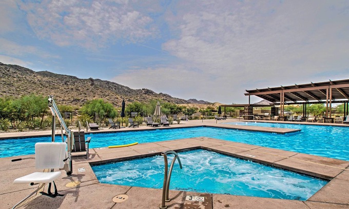 South Mountain Casa | Phoenix Haven w/ Balcony, Pool & Hot Tub Access