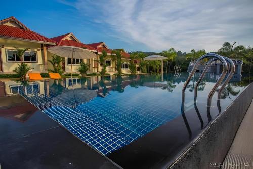 Sa Khu Hotel | Phuket Airport Villa
