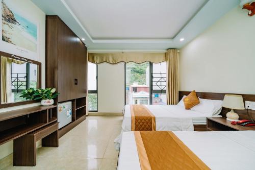 Cat Hai Hotel | Phuong Dong Hotel