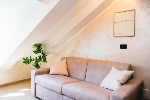 Historic Centre Apartamento | Piazza Vittorio Central Suite