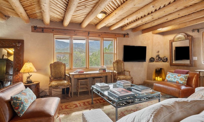 Historic Eastside Casa | Picacho Peak - Phenomenal Views, Adobe Home