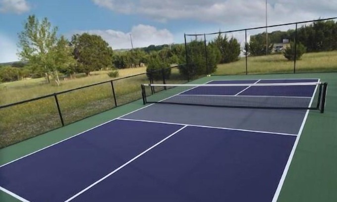 Driftwood Casa | Pickleball court, casita, treetop deck on 8 acres