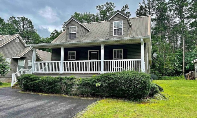 Iuka Casa | Pickwick Pines Resort getaway!