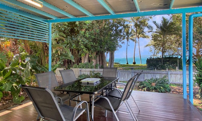 Picnic Bay Casa | Picnic Beach'scape - Picnic Bay, QLD