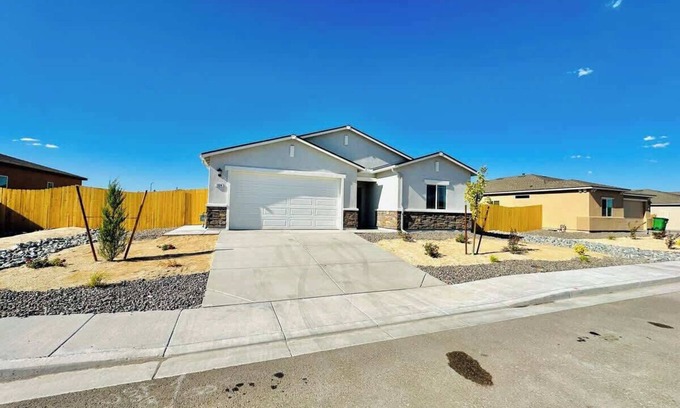 Fernley Casa | Picturesque, 11 Guests, 8 Beds