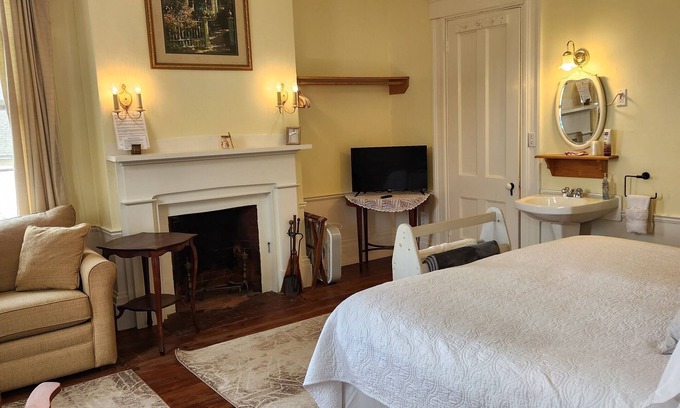 Limerick Cama Y Desayuno | Picturesque bed and breakfast, nestled in the foothills of the white mountains.