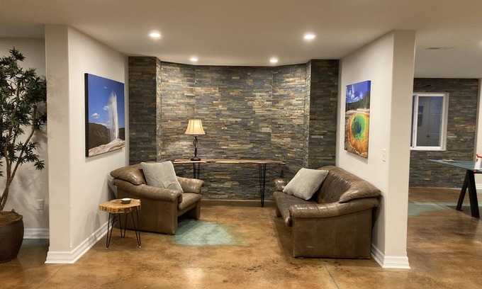 Greenwich Casa | Picturesque Brick Home In Country, 1 Mile from East Lake and Osage Nature Trail!