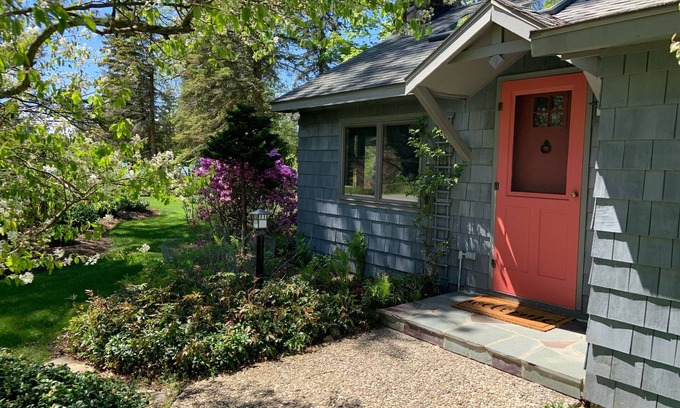 Lake Township Cabaña | Picturesque cottage 1 min walking distance to gorgeous Crystal Lake!
