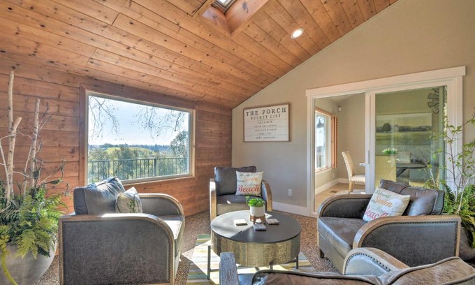 Peters Casa | Picturesque Farmhouse on Working Almond Ranch
