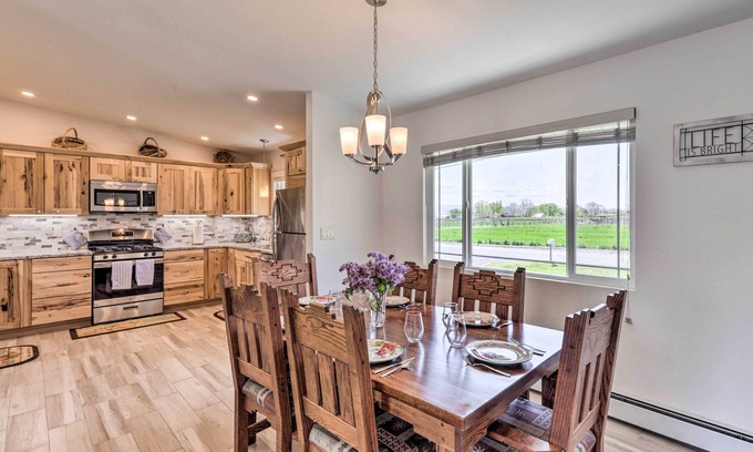Palisade Casa | Picturesque Palisade Home: Mt Garfield Views!