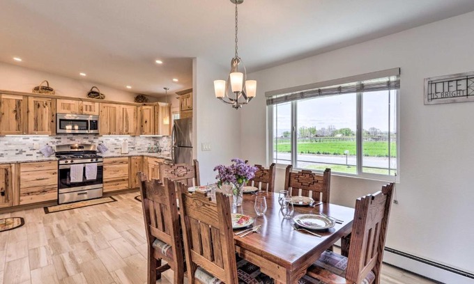 Palisade Casa | Picturesque Palisade Home Mt Garfield Views!