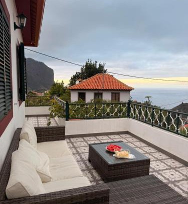 Porto da Cruz Casa | Picturesque stay Porto da Cruz