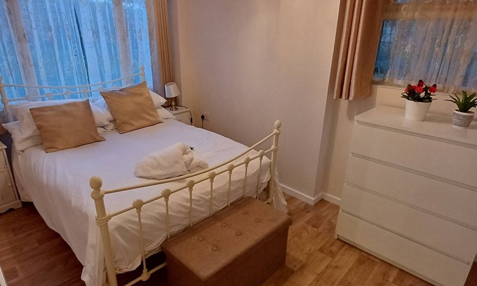 Inkberrow Apartamento | Piddlebrook is a delightful self contained flat in the village of Inkberrow.