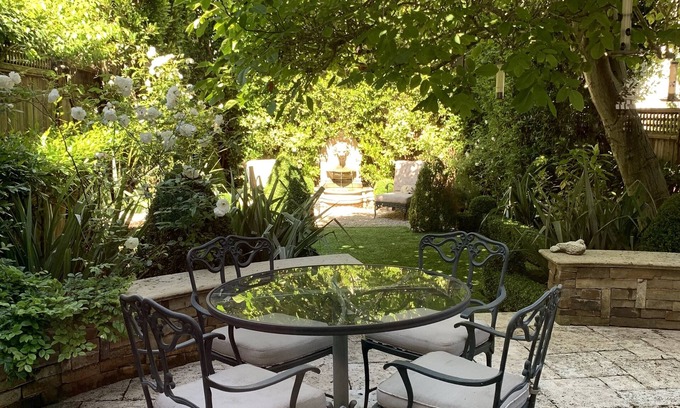 Cow Hollow Apartamento | PIED-A-TERRE in Cow Hollow/Pacific Heights District