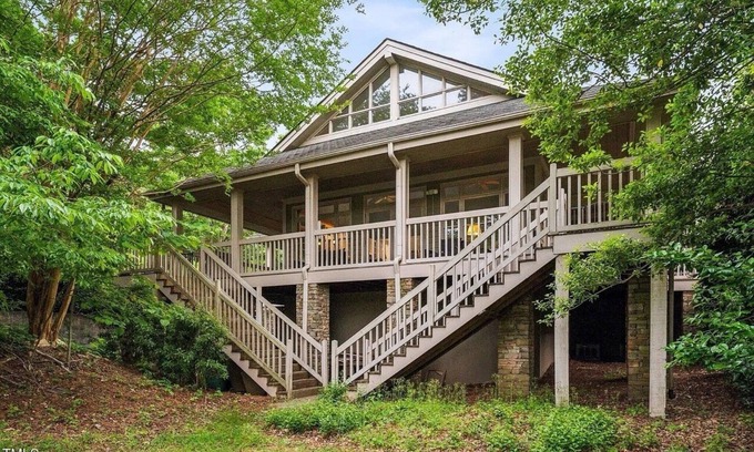 Chapel Hill Casa | Piedmont Cottage at Governor's Club