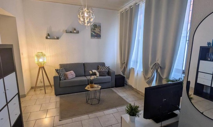 Neuvecelle Apartamento | Pieds dans l'eau - Lac Léman - 2 min Evian - Spacieux