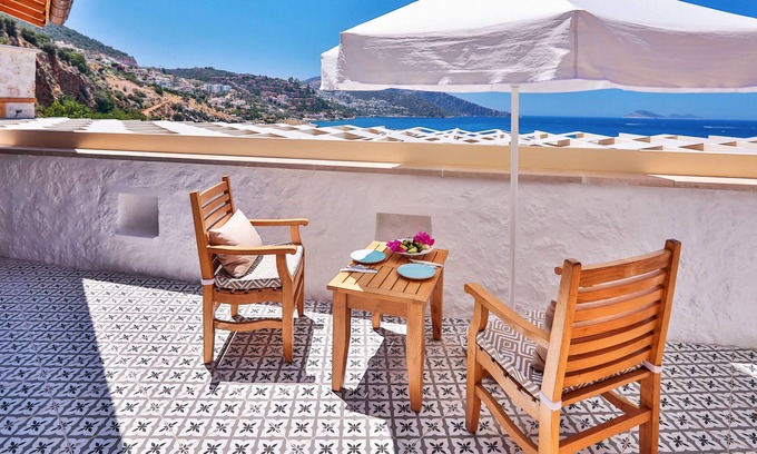 Kalkan Hotel | Pier House