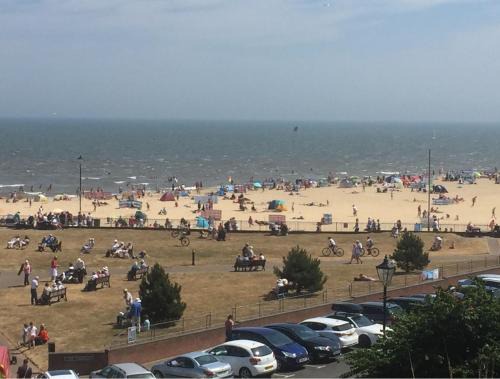 Gorleston-on-Sea Casa | Pier Road Holiday Home