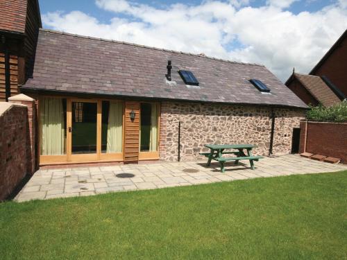 Pontesbury Casa | Piglets Place - E4300