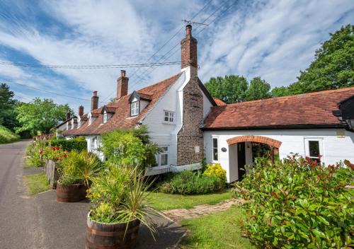 Woodbridge Casa | Pike Perch