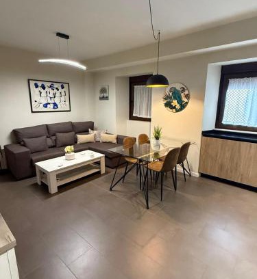Jaén Apartamento | Pilar8 - Bonito y céntrico apartamento con parking y Piscina