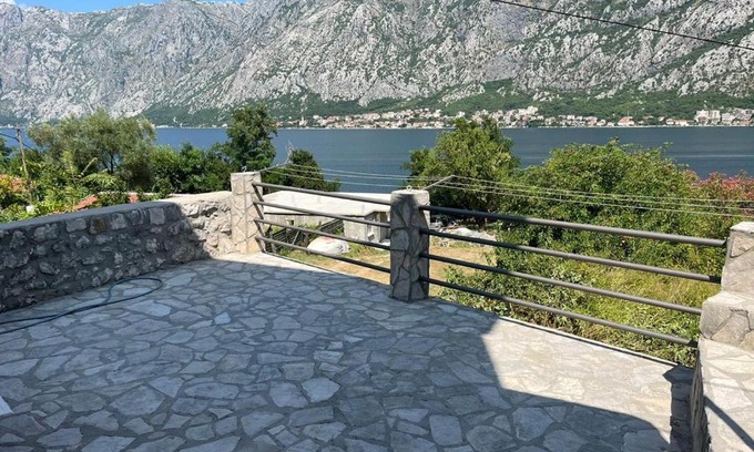 Prcanj Apartamento | Pilastro Apartments