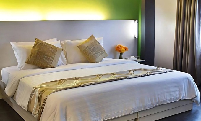 Capitol Site Hotel | Pillows Hotel