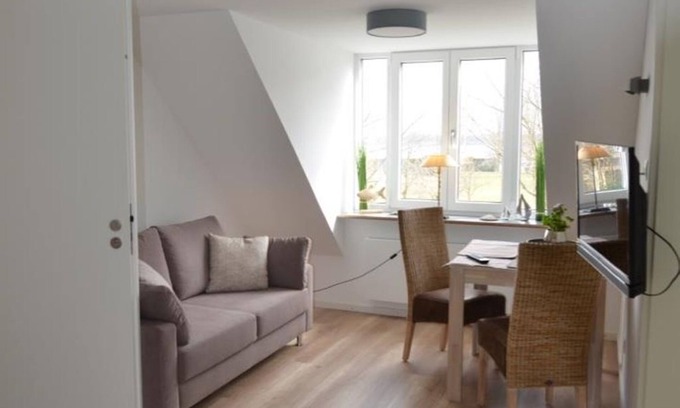 Holtenau Apartamento | Pilot, shower, WC, 1 bedroom - Cabin Holtenau
