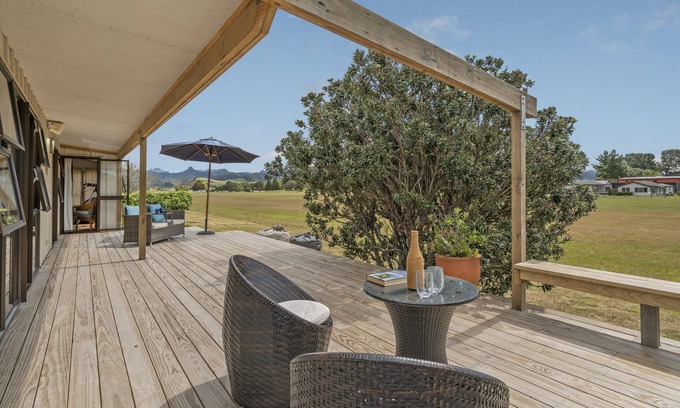 Pauanui Cabaña | Los pilotos descansan - Pauanui Airfield Holiday Home