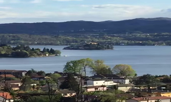 Pettenasco Apartamento | Pina House with wonderful lake view