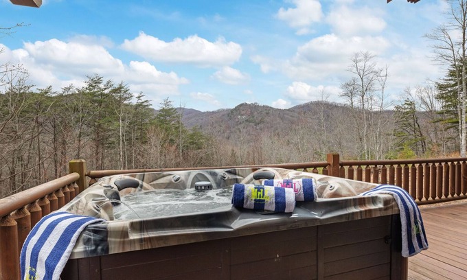 Lake Lure Cabina | Pinch Me - Mr Lake Lure Alquileres vacacionales