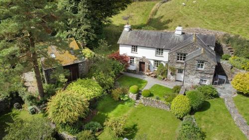 Troutbeck Casa | Pine Fold