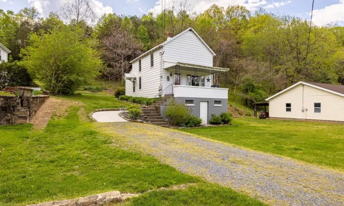 Stanley Casa | Pine Grove Retreat