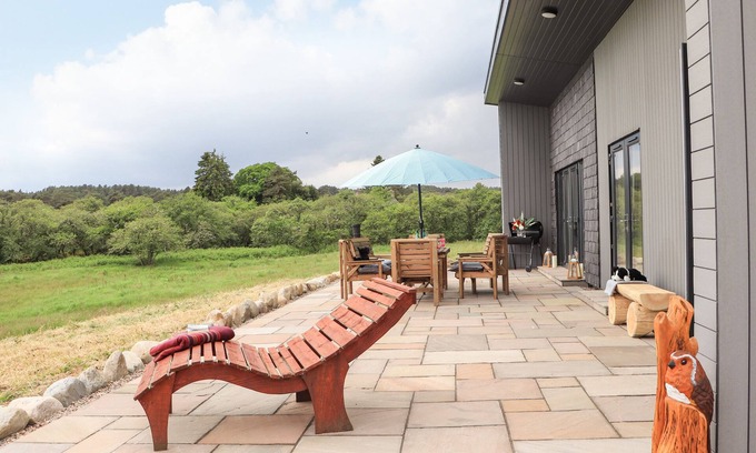 Dornoch Cabaña | PINE MARTEN, pet friendly, character holiday cottage in Dornoch