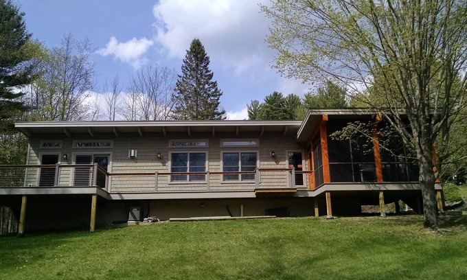 Diamond Point Casa | Pine Nook, una acogedora casa privada cerca de Lake George y Bolton Landing